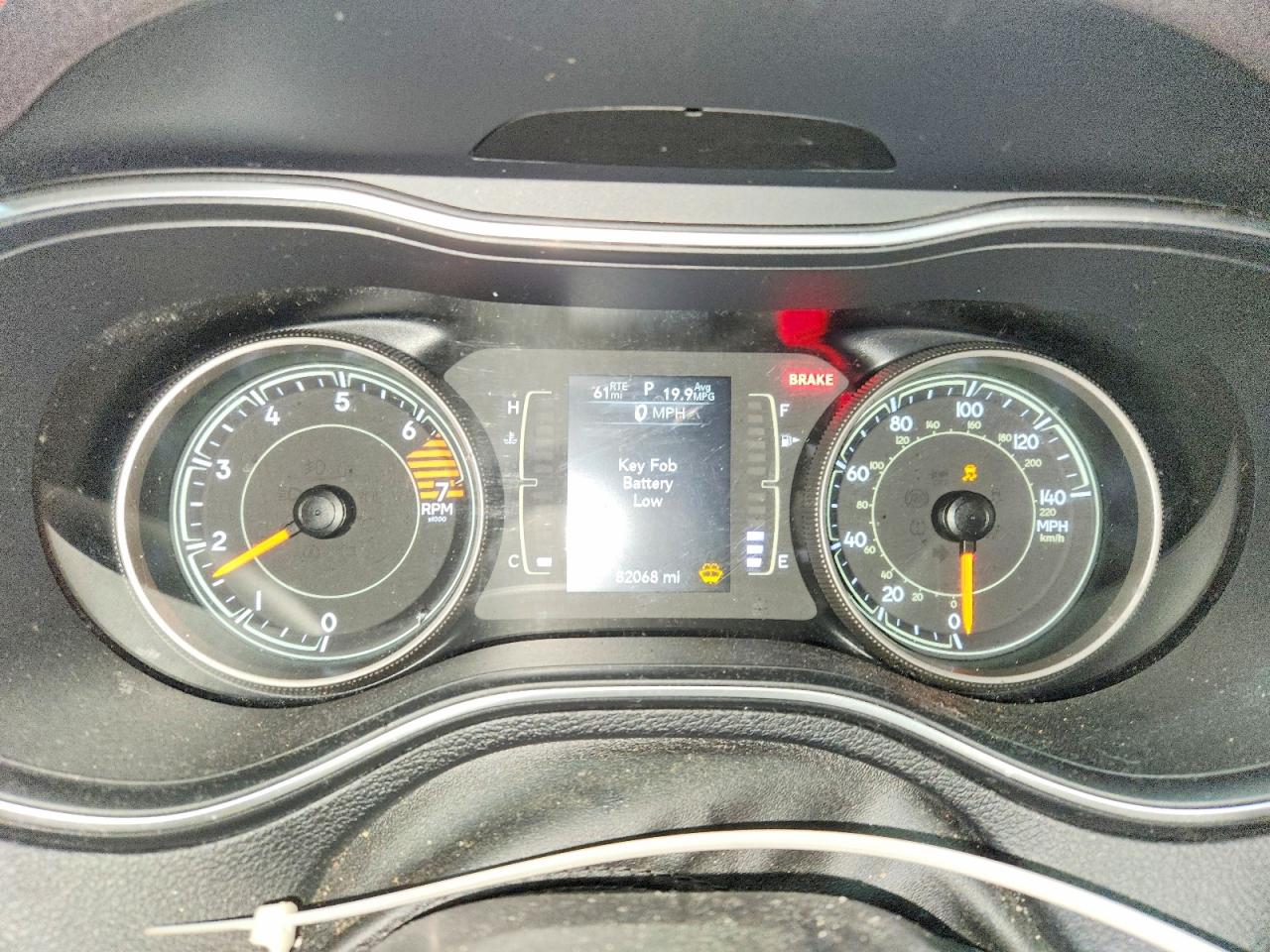 2019 JEEP CHEROKEE LATITUDE PLUS photo 9
