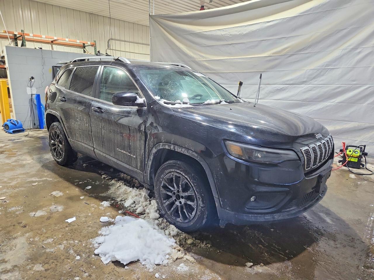 2019 JEEP CHEROKEE LATITUDE PLUS photo 4