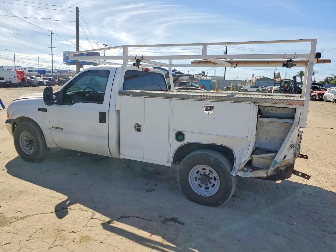2001 FORD F350 SUPER DUTY UTILITY / SERVICE TRUCK photo 3