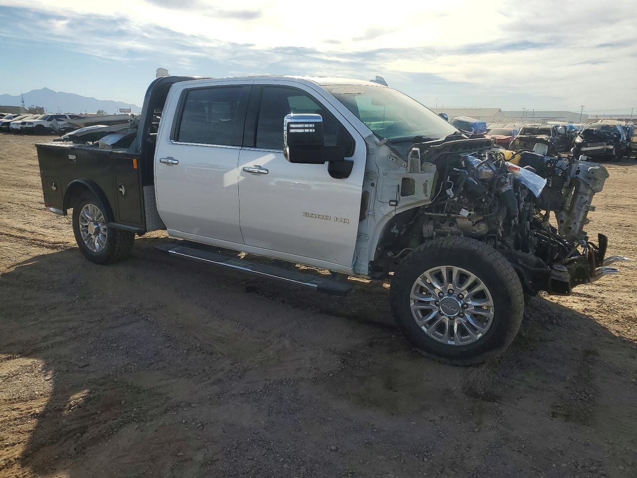 2023 CHEVROLET SILVERADO