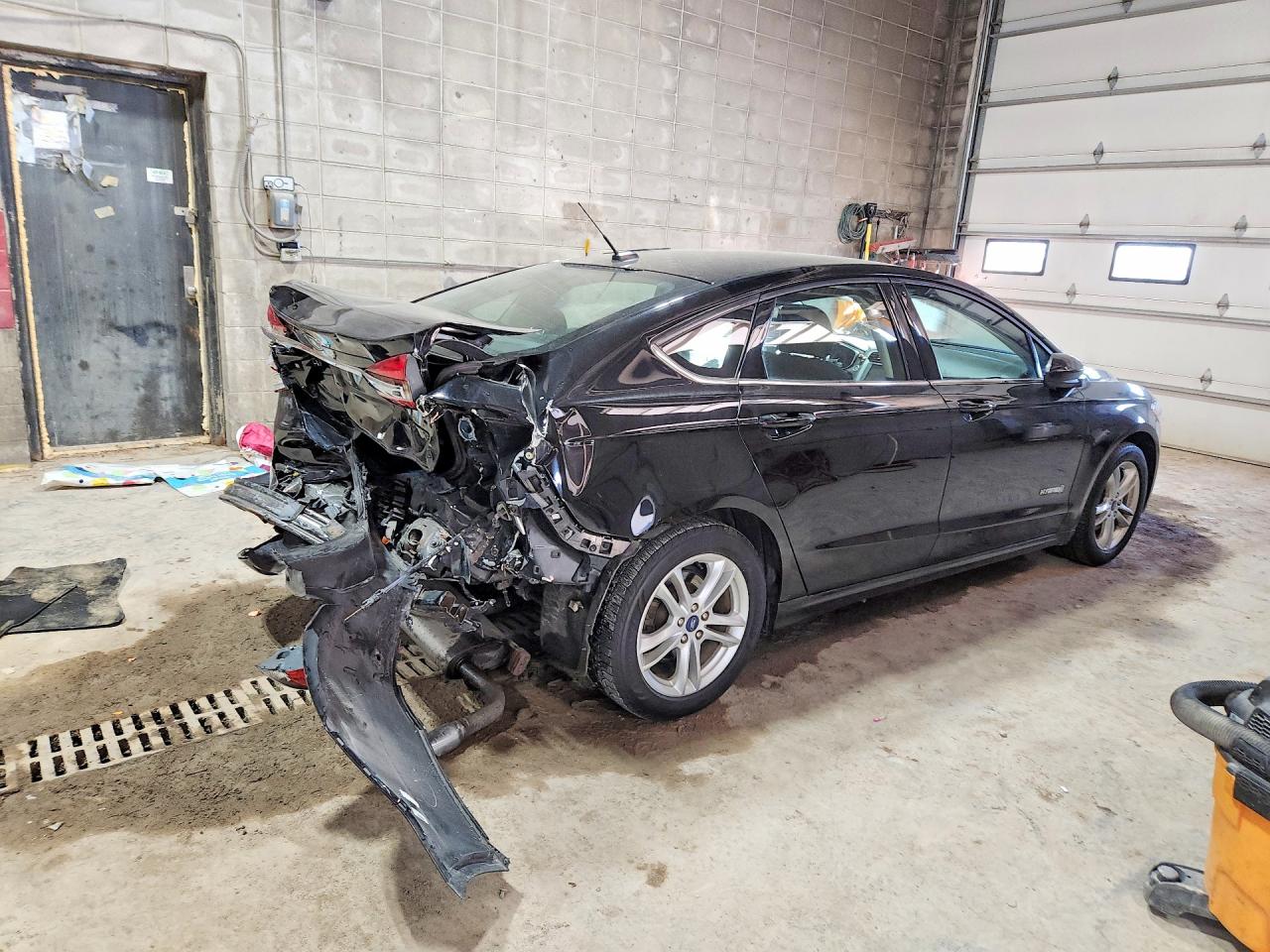 2018 FORD FUSION SE HYBRID photo 3