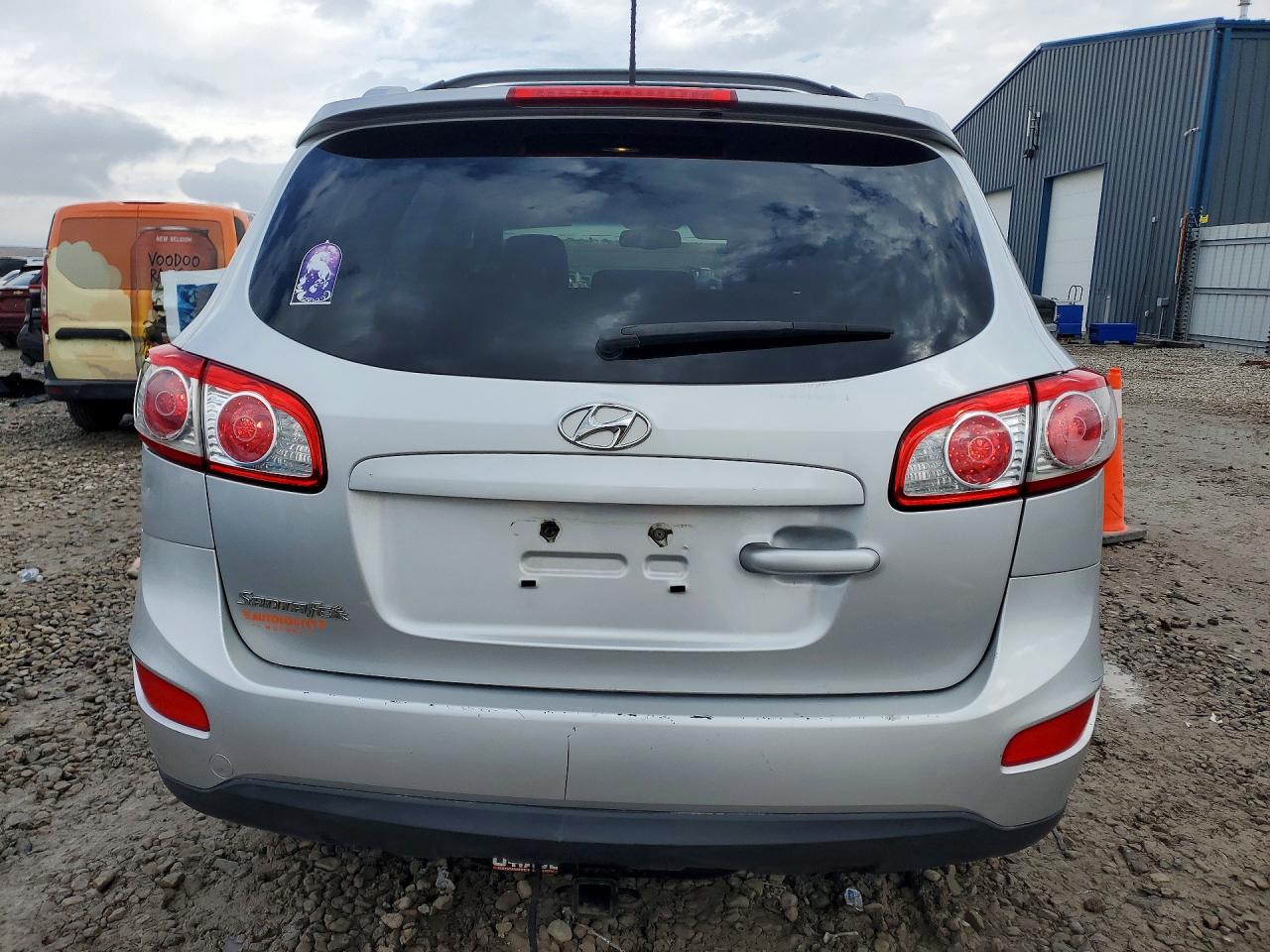 2012 HYUNDAI SANTA FE SE photo 11