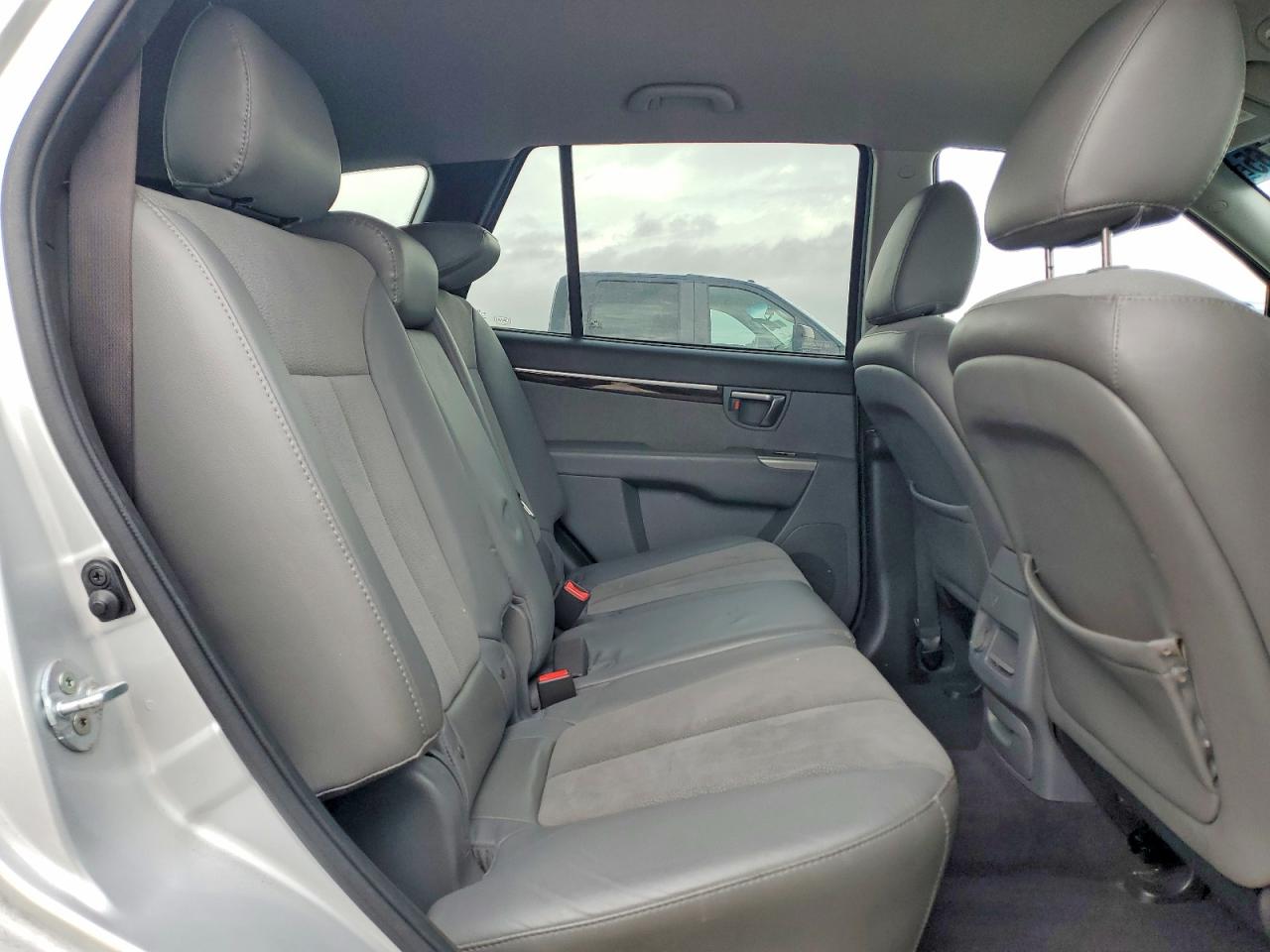 2012 HYUNDAI SANTA FE SE photo 19