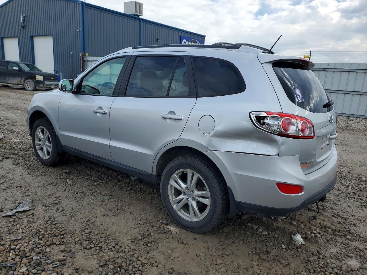 2012 HYUNDAI SANTA FE SE photo 3