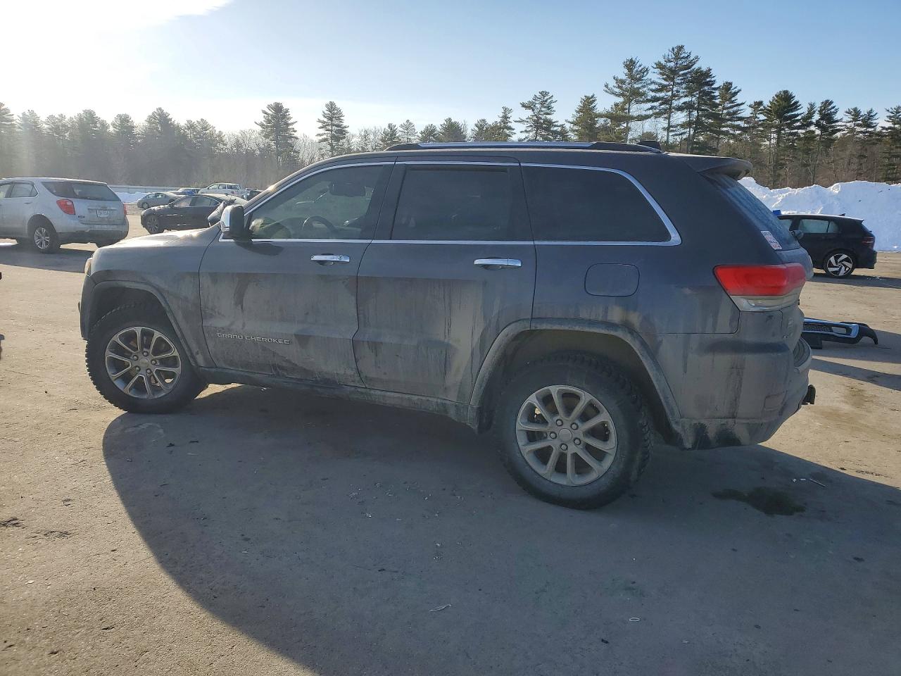 2016 JEEP GRAND CHEROKEE LIMITED photo 3