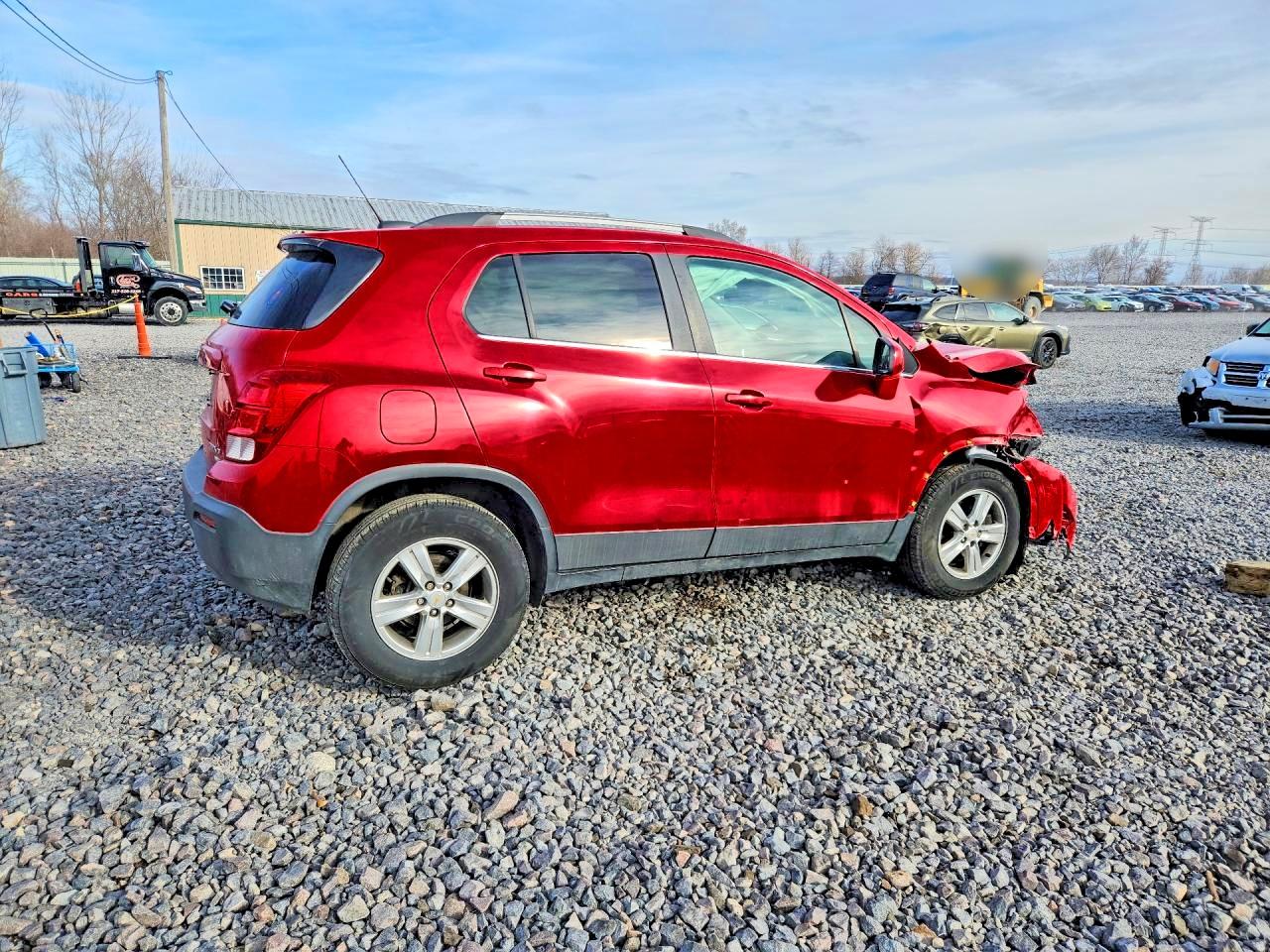 2015 CHEVROLET TRAX 1LT photo 3