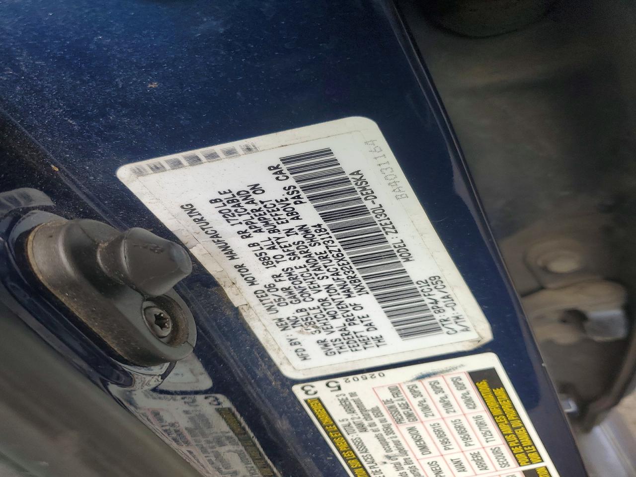 2006 TOYOTA COROLLA S photo 12