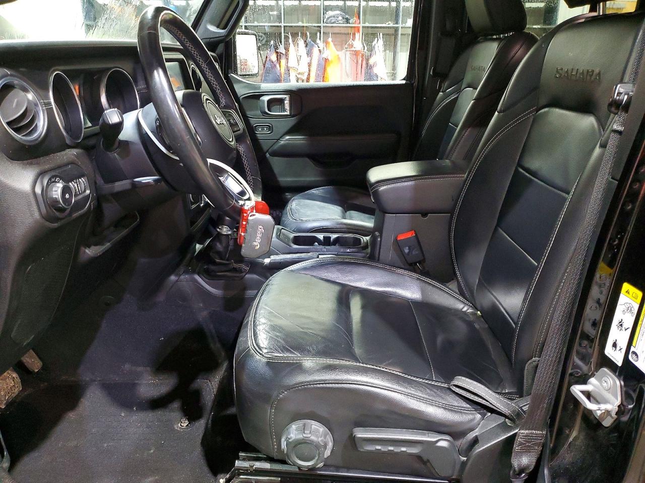 2018 JEEP WRANGLER UNLIMITED SAHARA photo 13