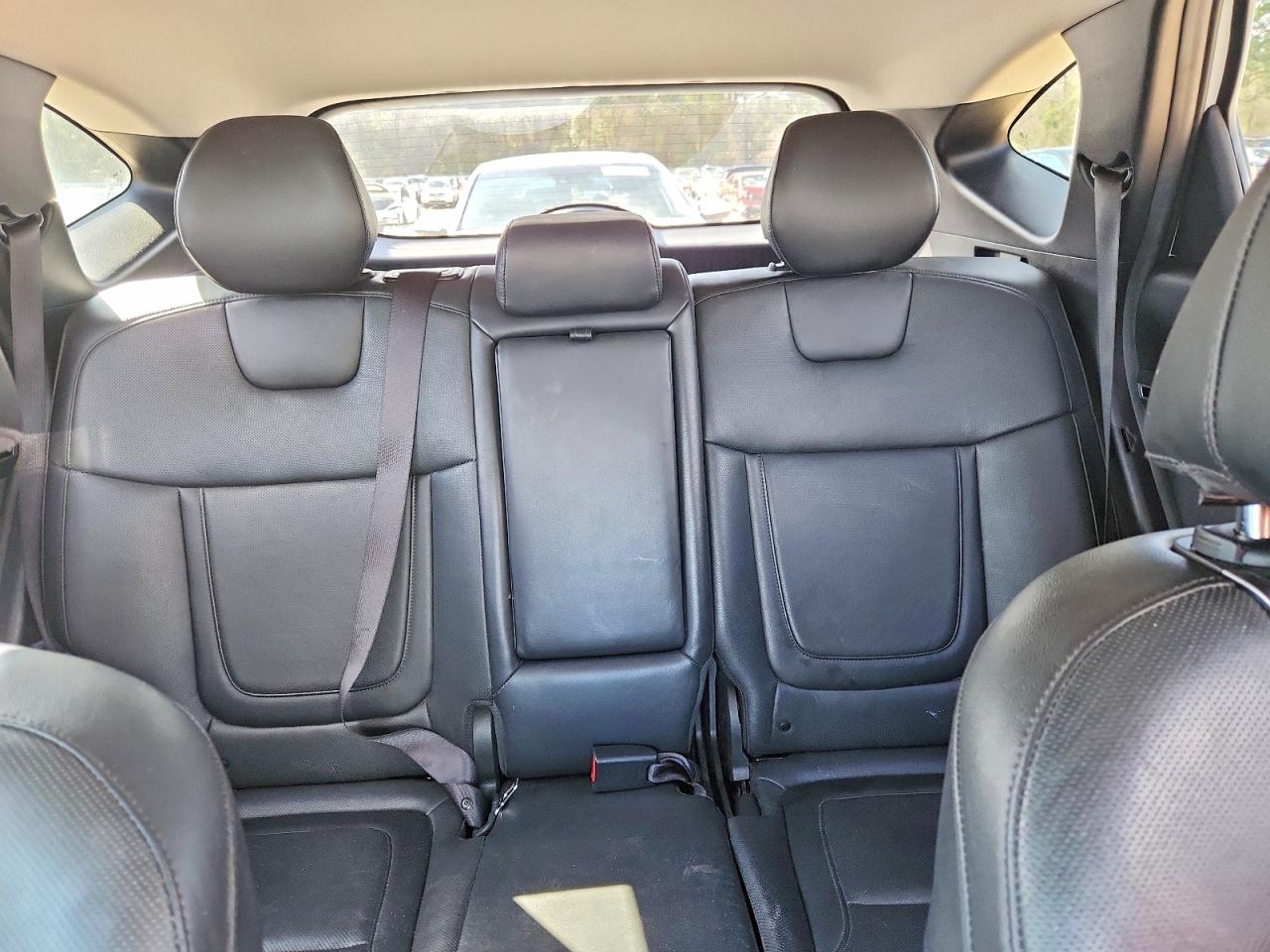 2022 HYUNDAI TUCSON SEL photo 28