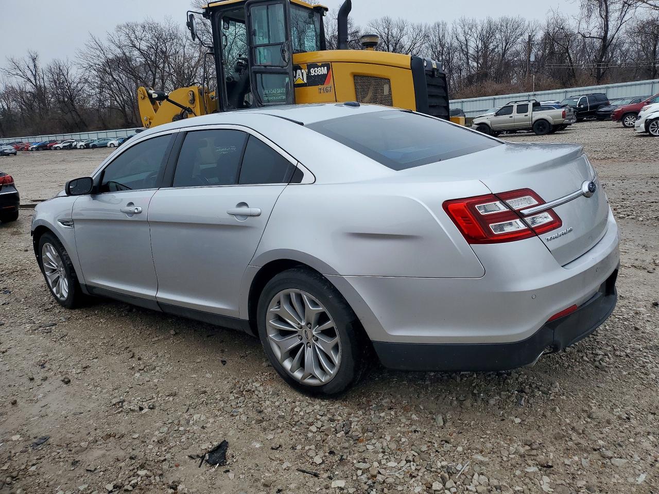 2015 FORD TAURUS LIMITED photo 3
