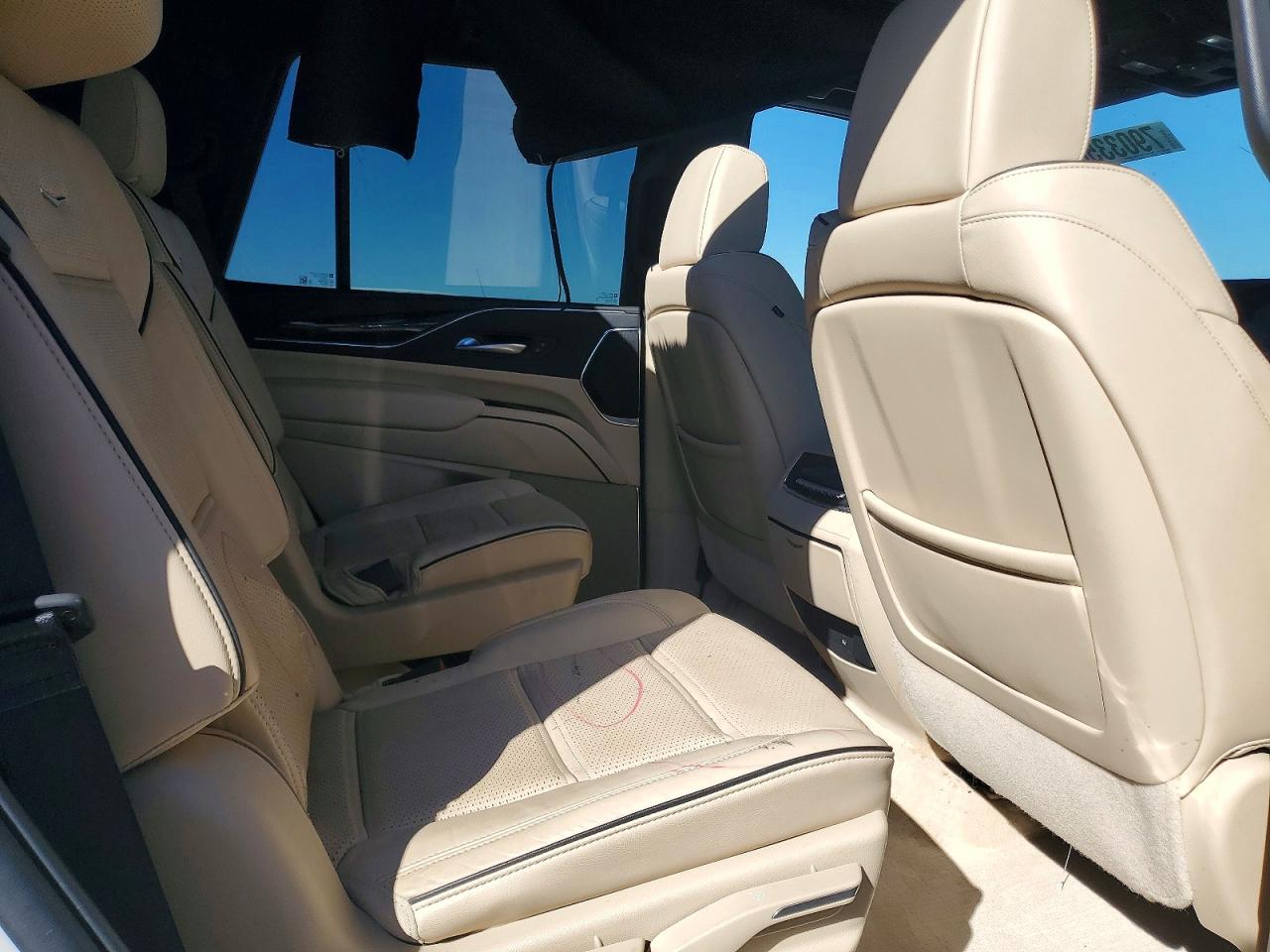 2023 CADILLAC ESCALADE PREMIUM LUXURY photo 11