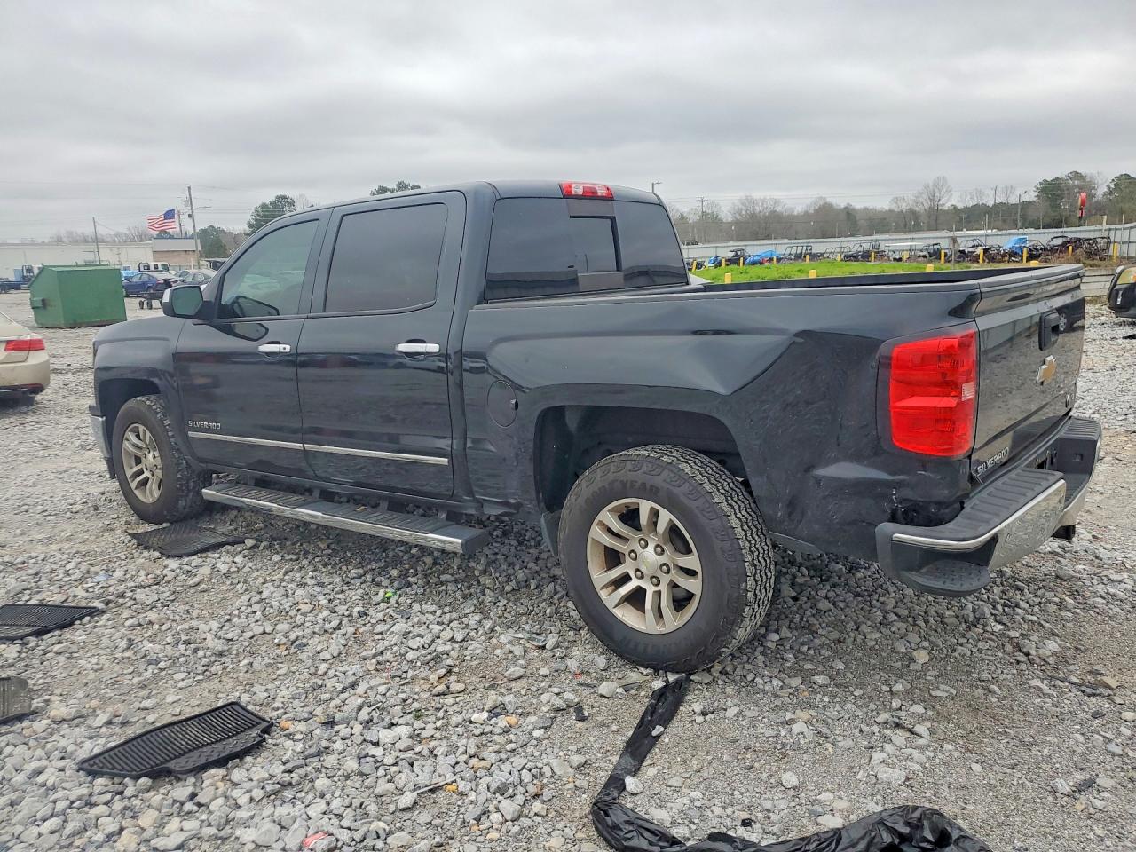2014 CHEVROLET SILVERADO K1500 LTZ photo 2
