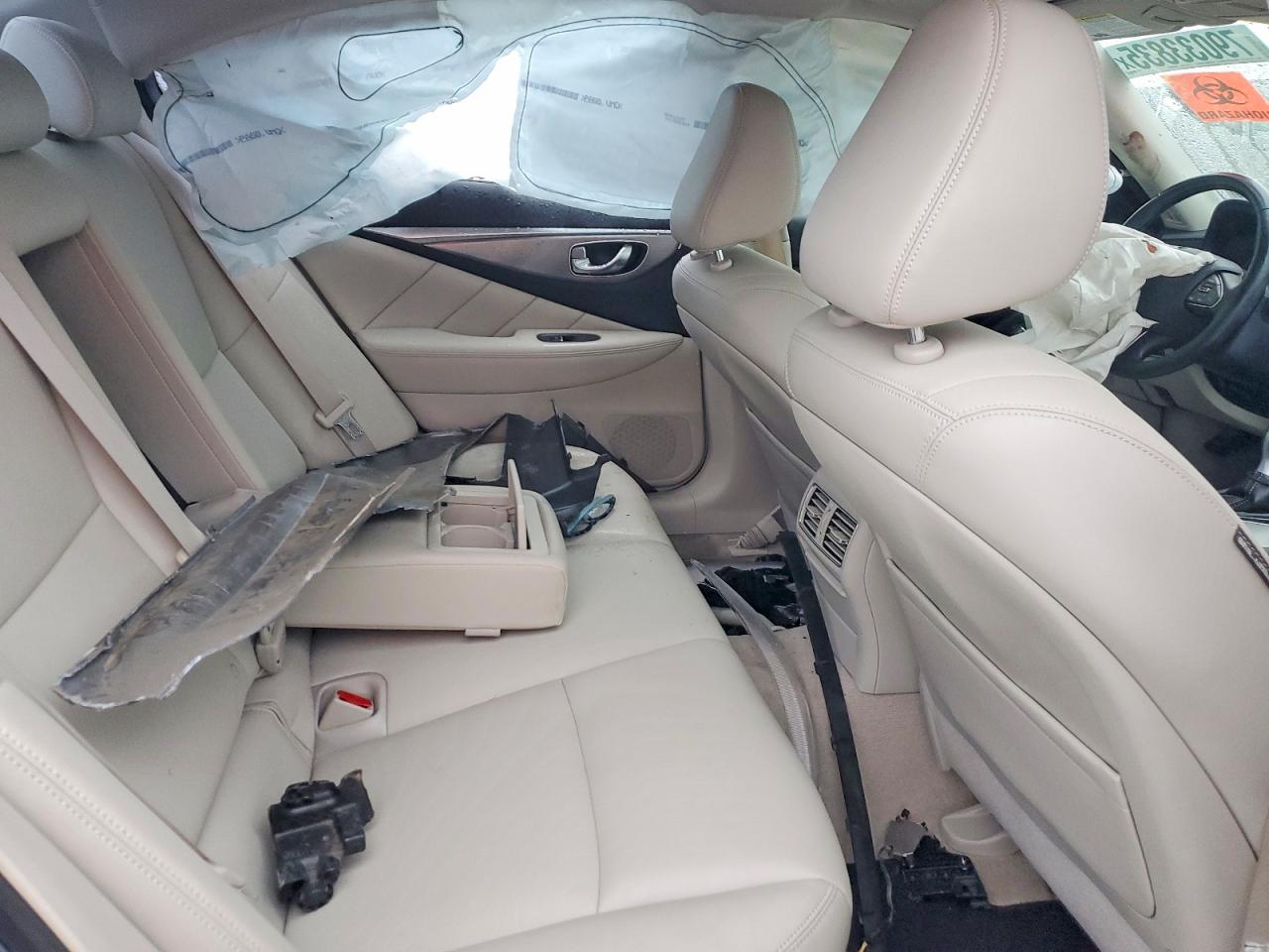 2015 INFINITI Q50 PREMIUM photo 10