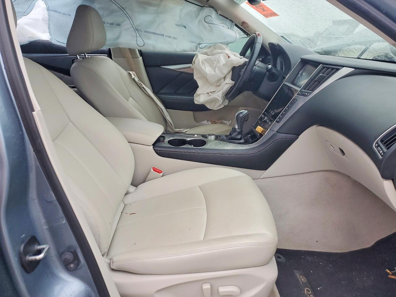 2015 INFINITI Q50 PREMIUM photo 7