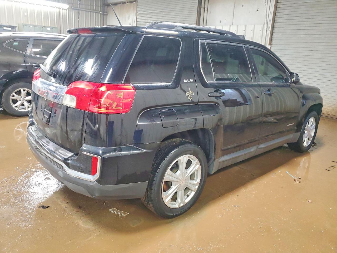 2017 GMC TERRAIN SLE photo 5