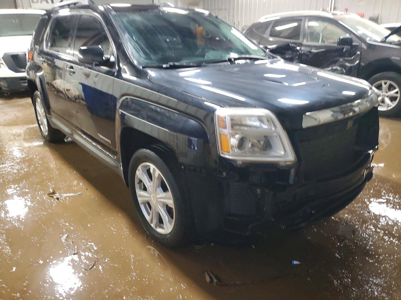 2017 GMC TERRAIN SLE photo 7