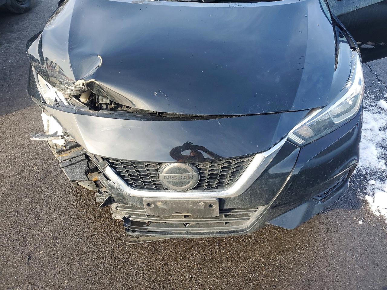 2020 NISSAN VERSA SV photo 11