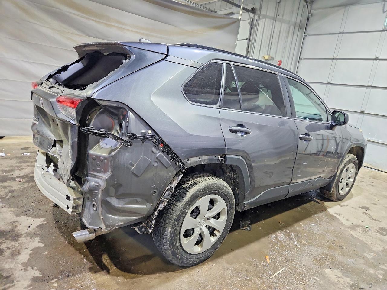 2021 TOYOTA RAV4 LE photo 7