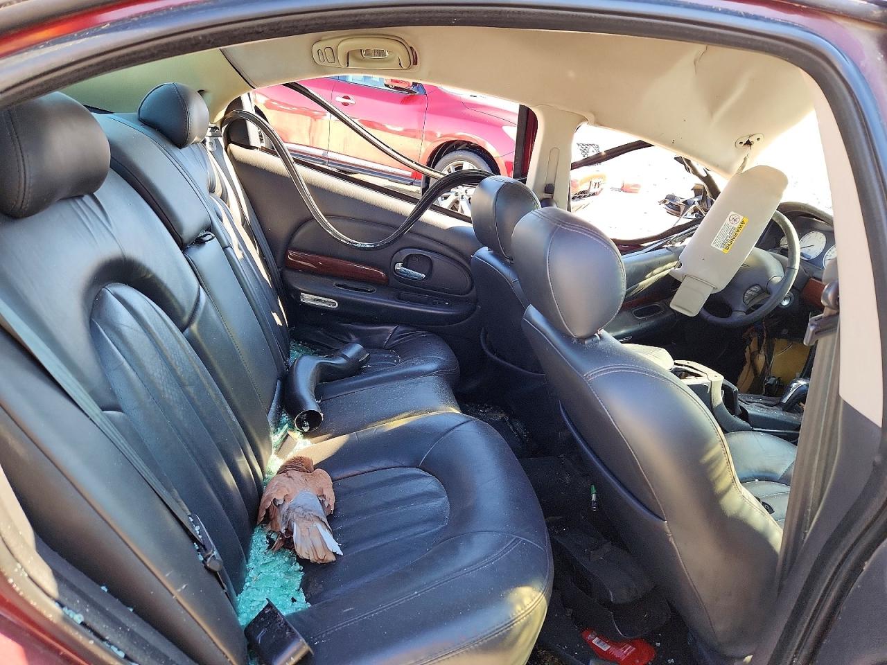 2001 CHRYSLER 300M photo 28