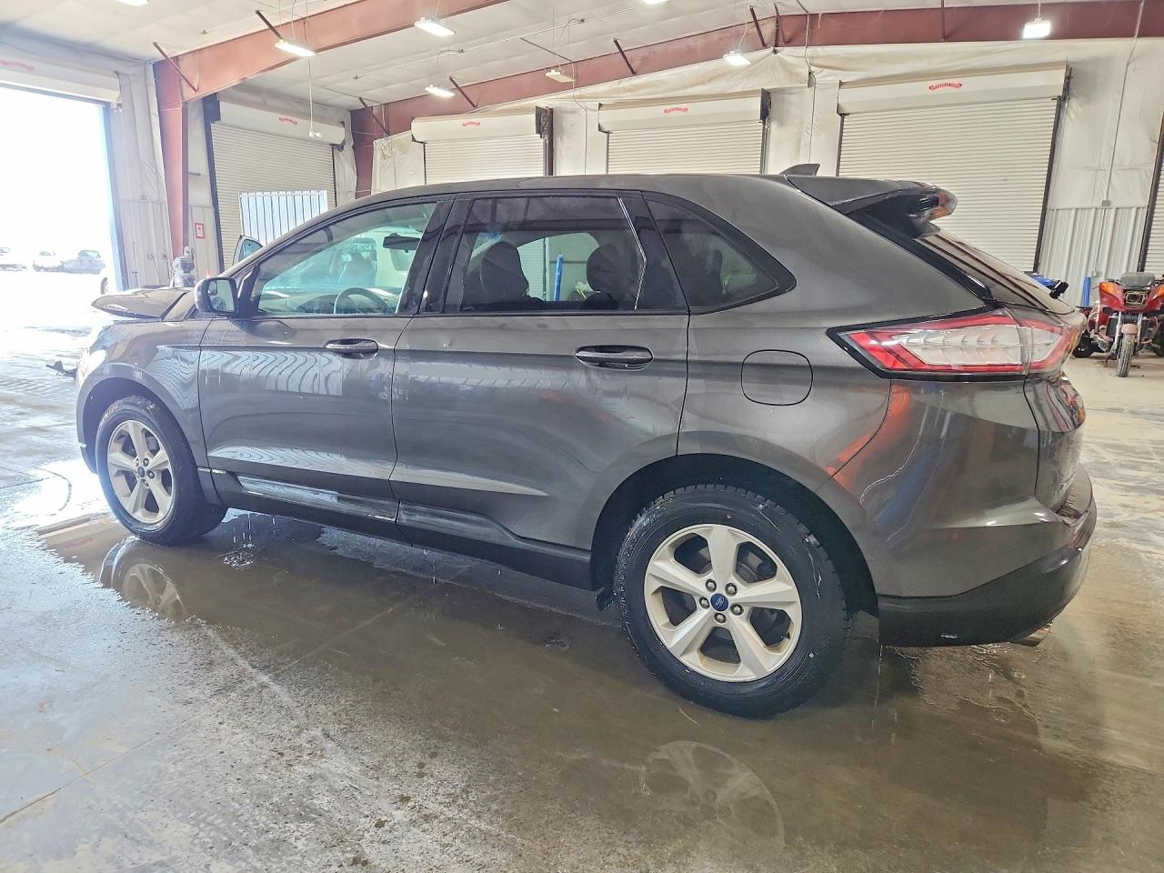 2018 FORD EDGE SE photo 2