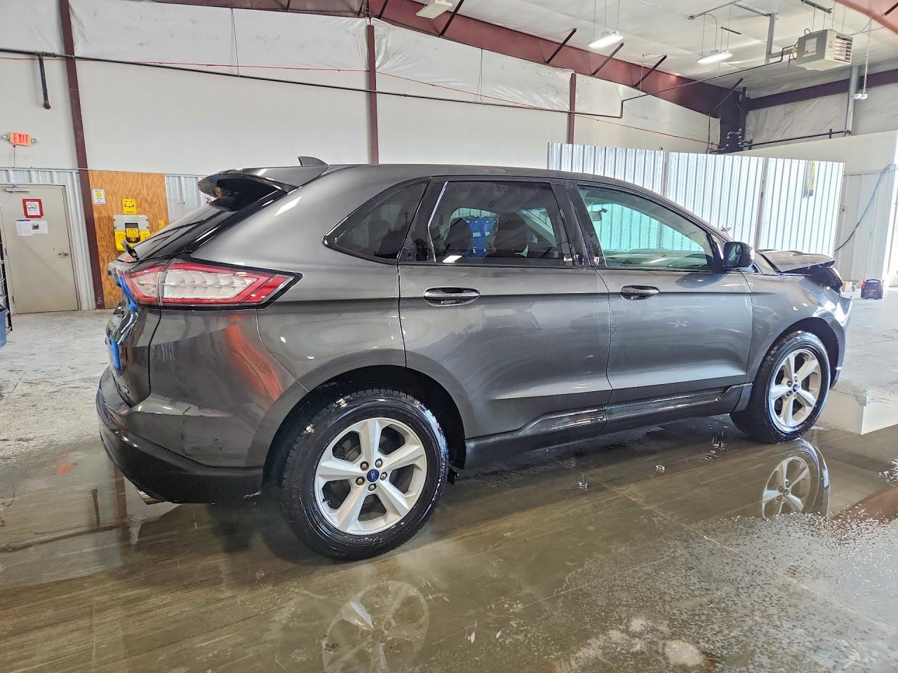 2018 FORD EDGE SE photo 3