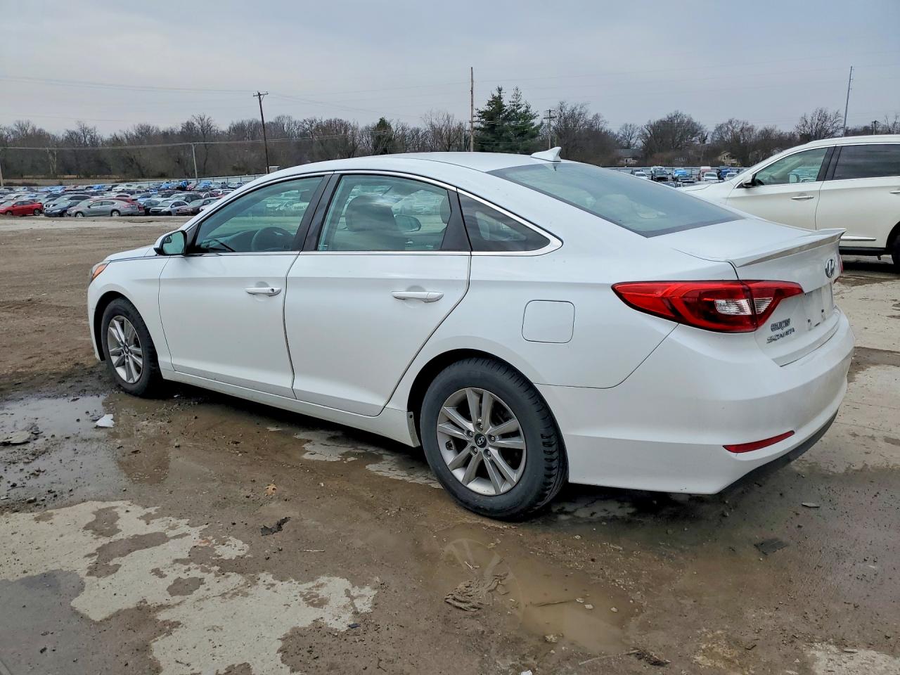2016 HYUNDAI SONATA SE photo 3