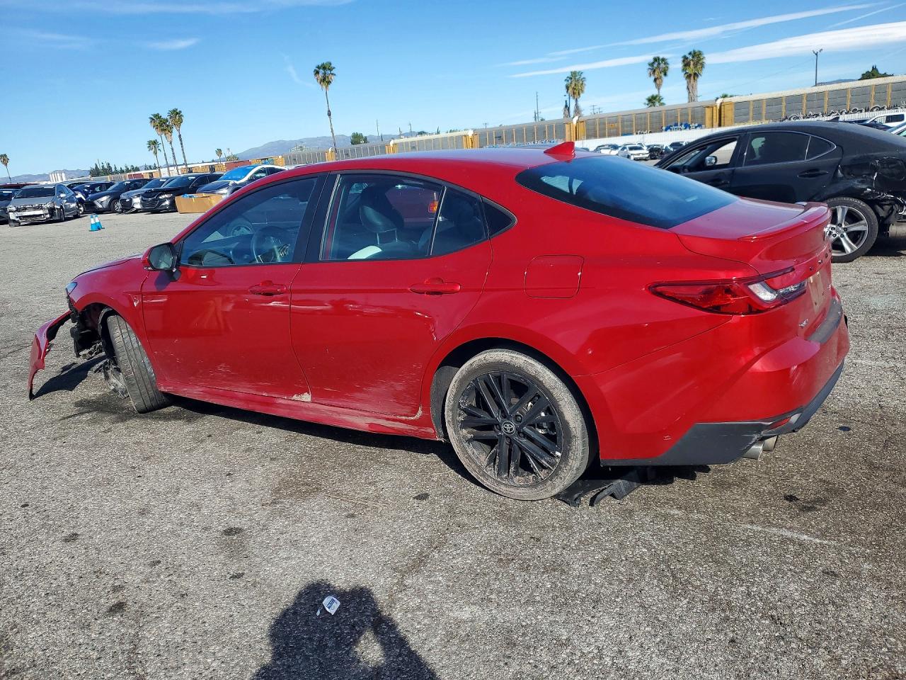 2025 TOYOTA CAMRY SE photo 3