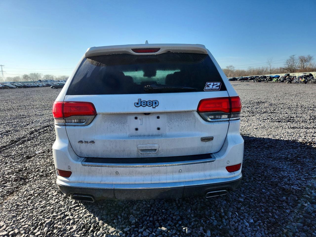 2016 JEEP GRAND CHEROKEE SUMMIT photo 11