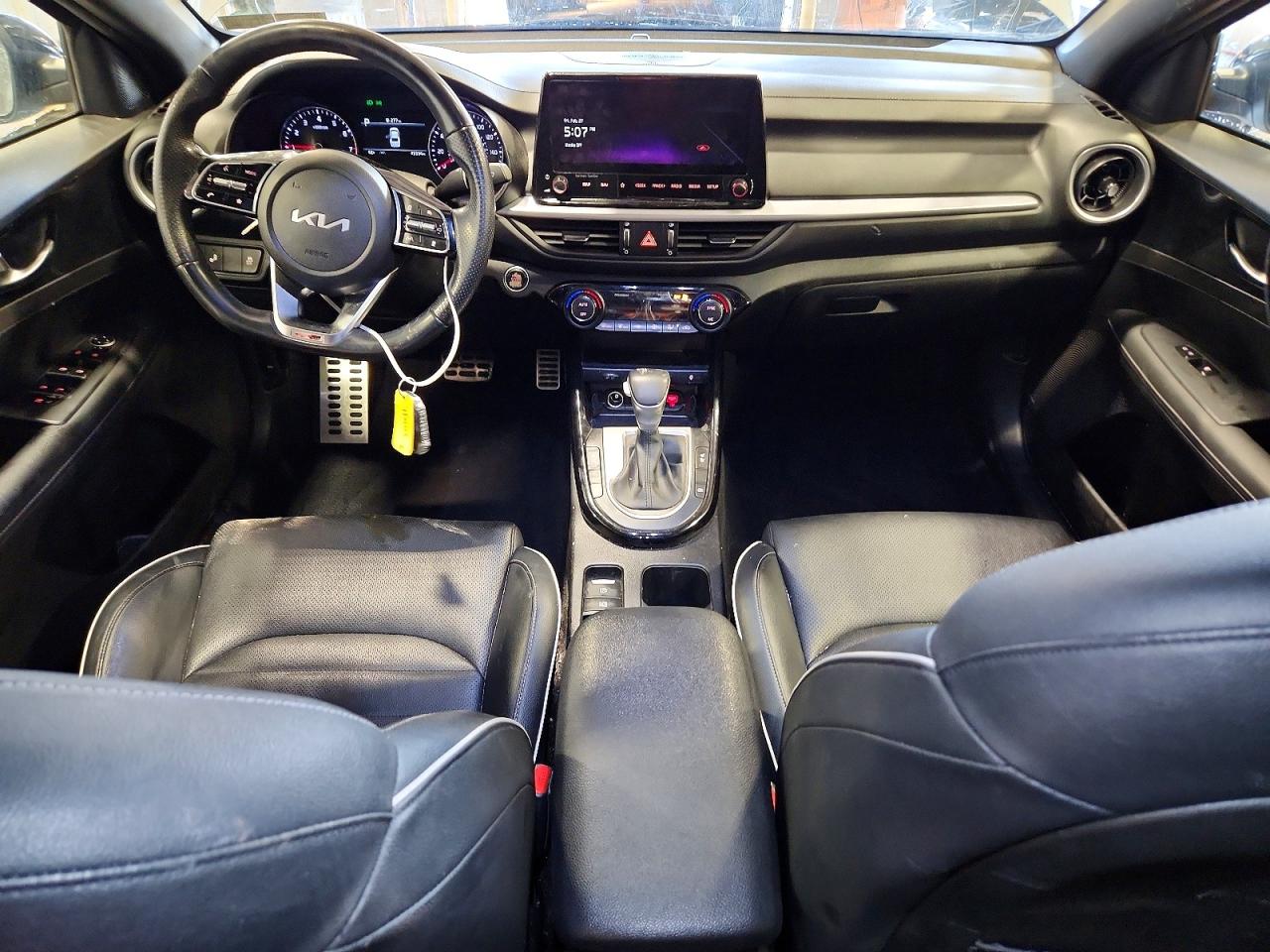 2023 KIA FORTE GT-LINE photo 8