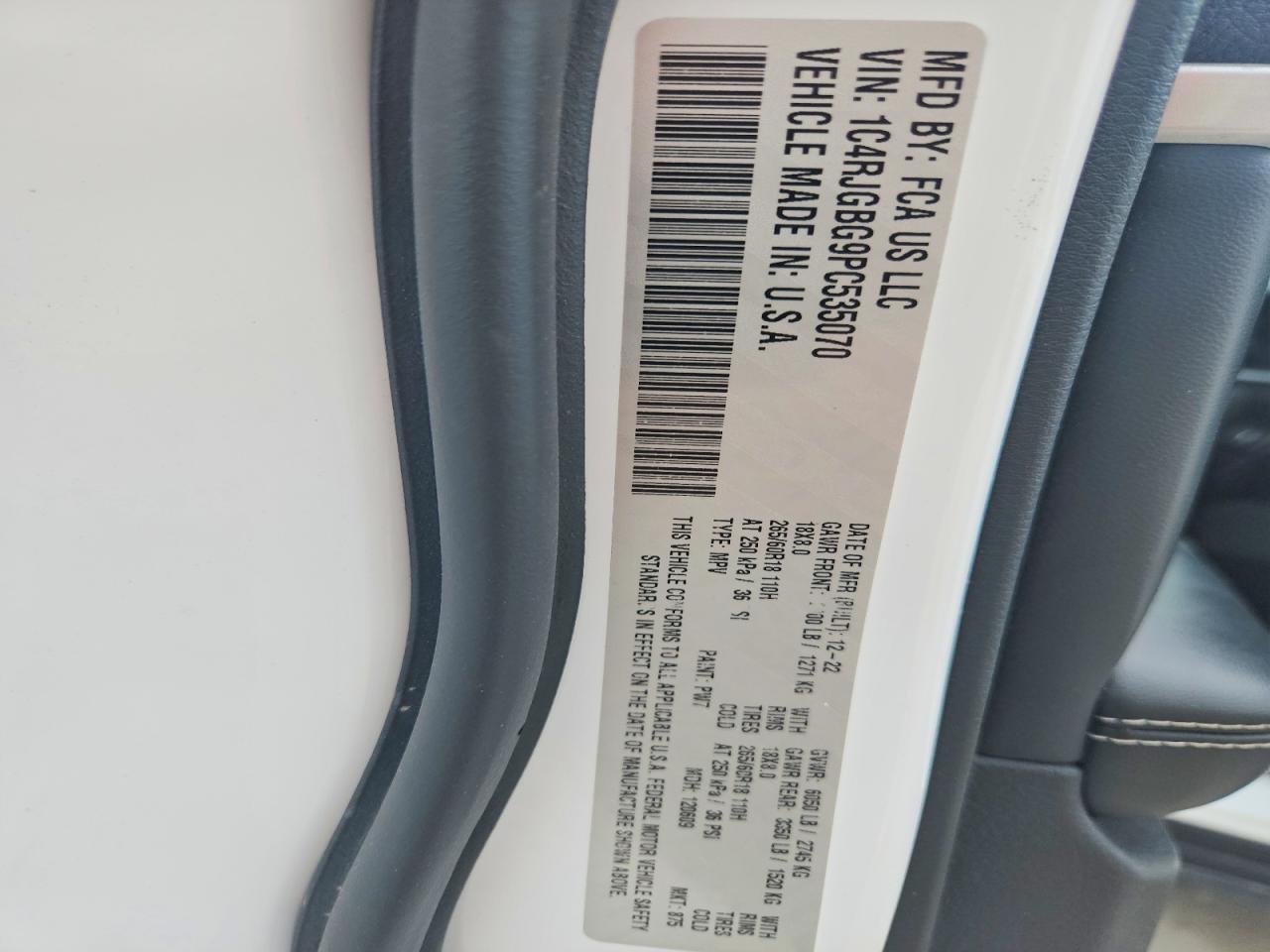 2023 JEEP GRAND CHEROKEE LIMITED photo 13