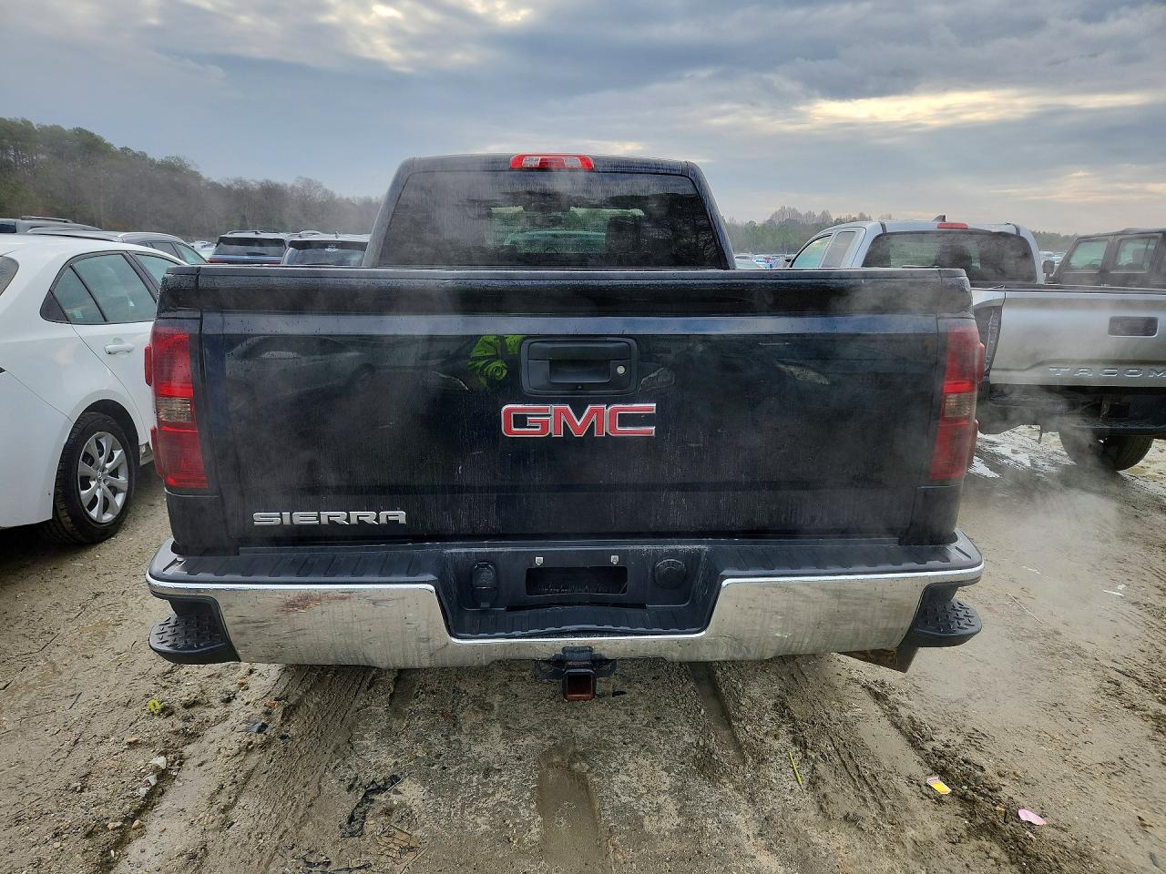 2015 GMC SIERRA K1500 SLE photo 6