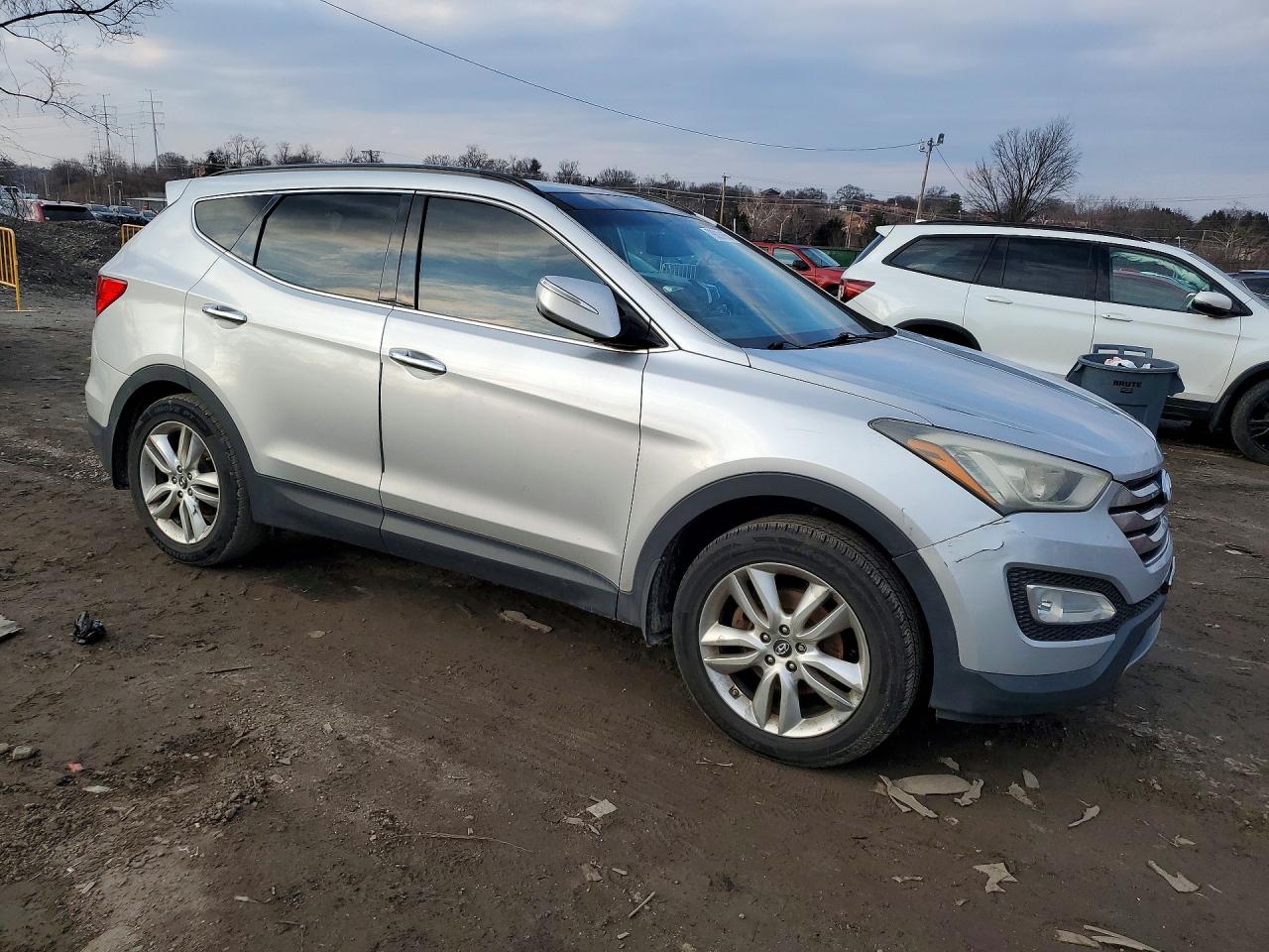 2014 HYUNDAI SANTA FE SPORT 2.0T photo 7