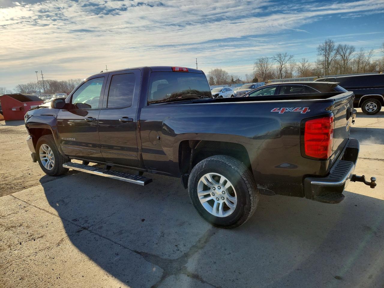 2016 CHEVROLET SILVERADO K1500 LT photo 3