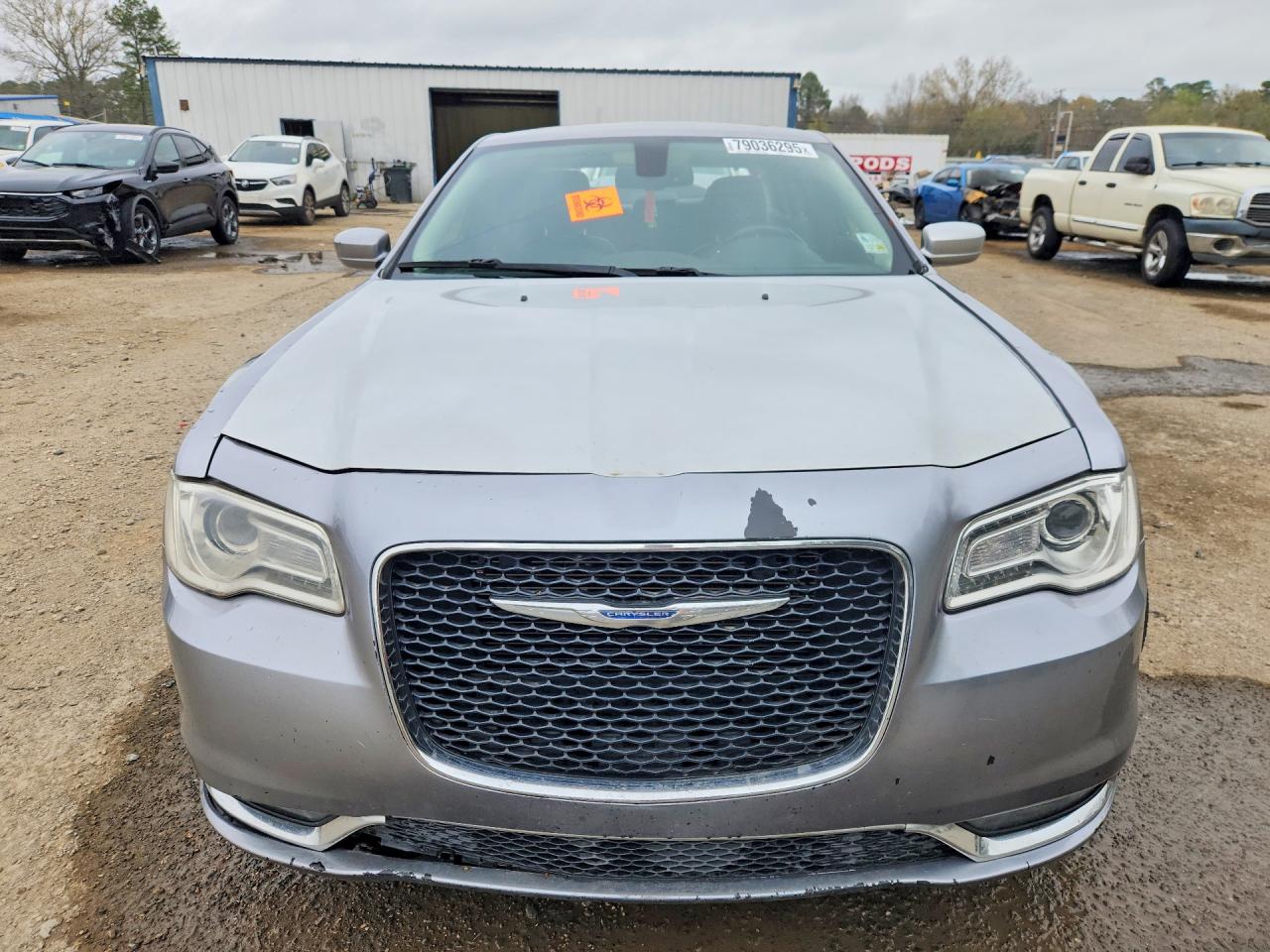 2016 CHRYSLER 300 LIMITED photo 5