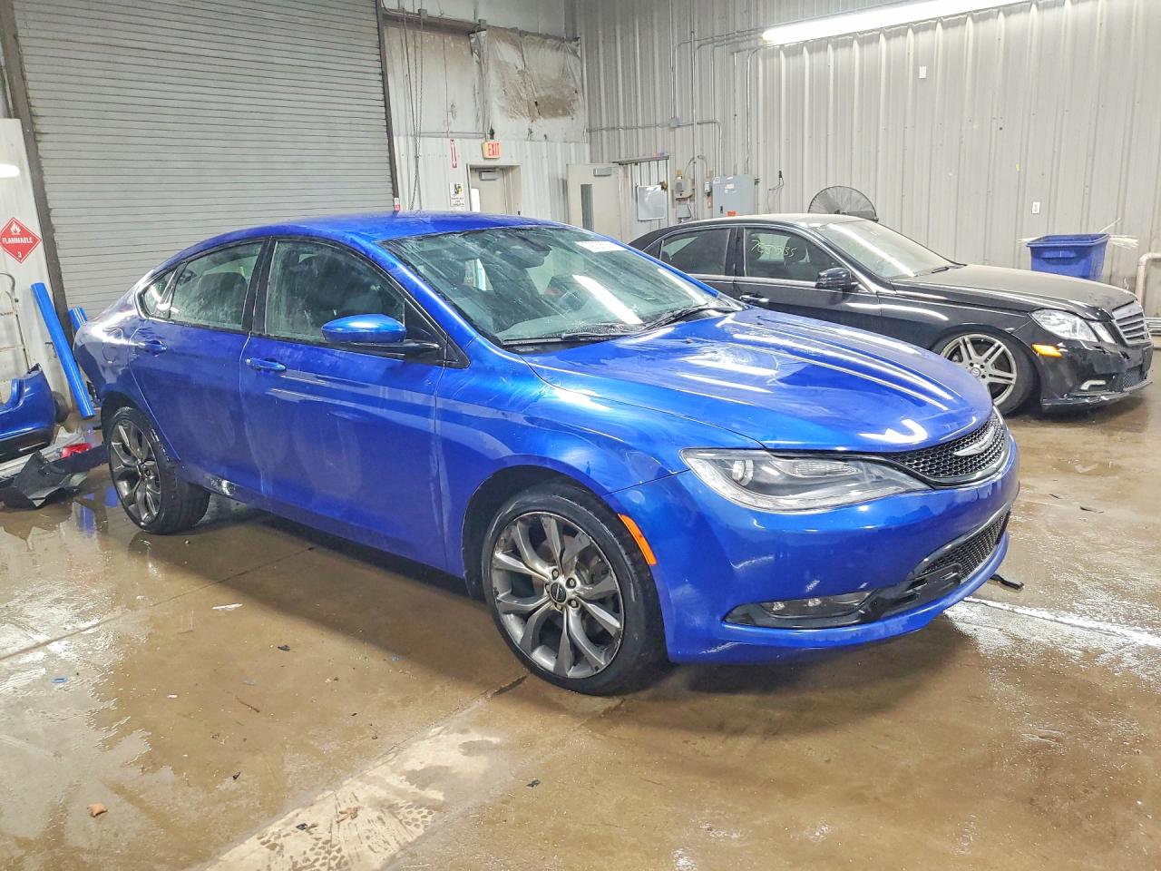 2015 CHRYSLER 200 S photo 7