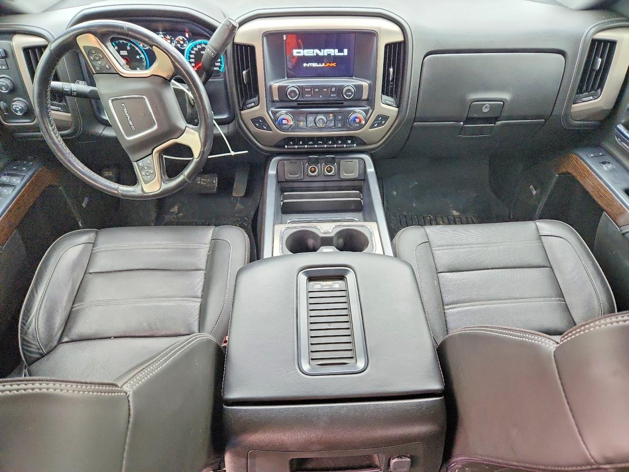 2019 GMC SIERRA K2500 DENALI photo 15