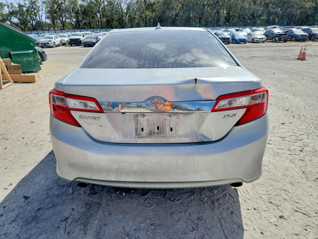 2012 TOYOTA CAMRY XLE V6 photo 11
