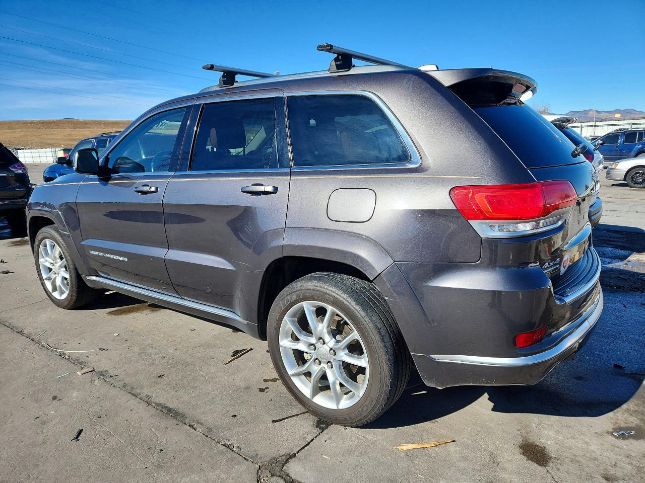 2015 JEEP GRAND CHEROKEE SUMMIT photo 3