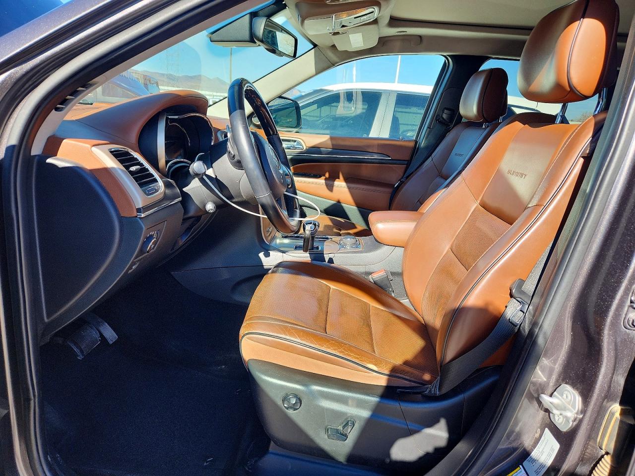 2015 JEEP GRAND CHEROKEE SUMMIT photo 13