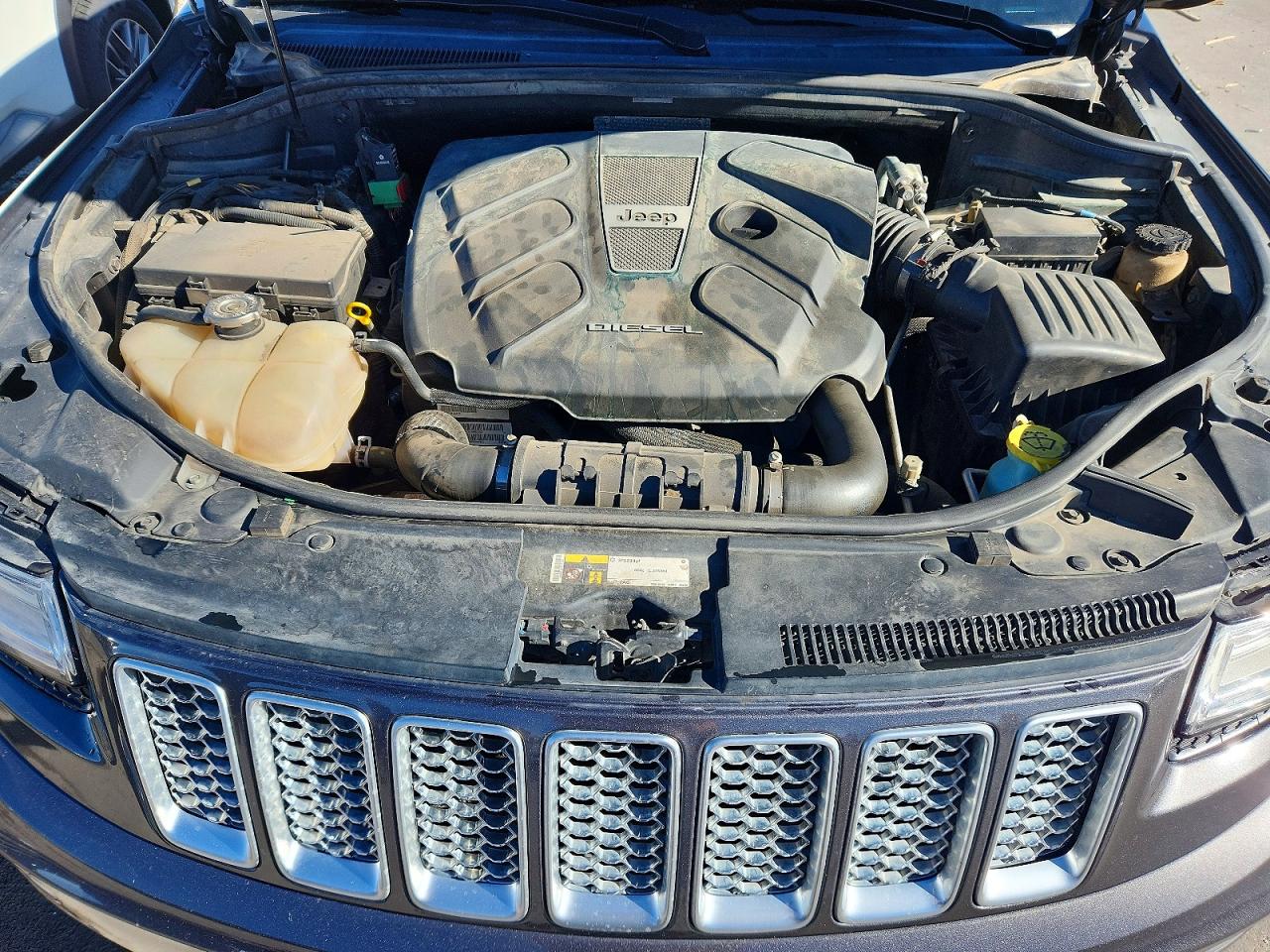 2015 JEEP GRAND CHEROKEE SUMMIT photo 23