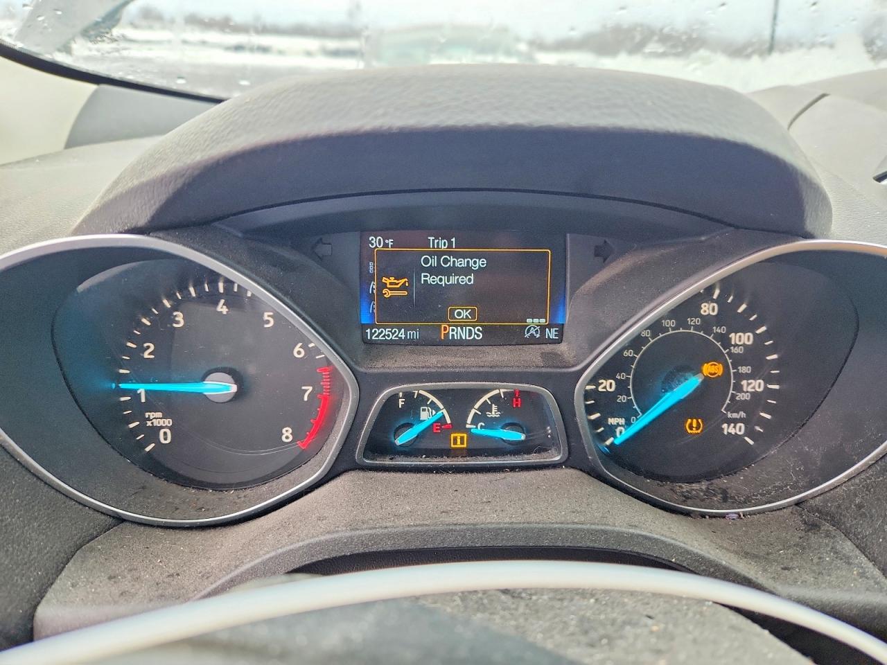 2017 FORD ESCAPE SE photo 25