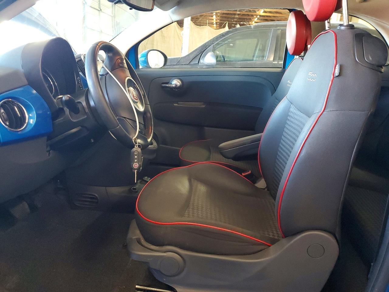 2017 FIAT 500 POP photo 7