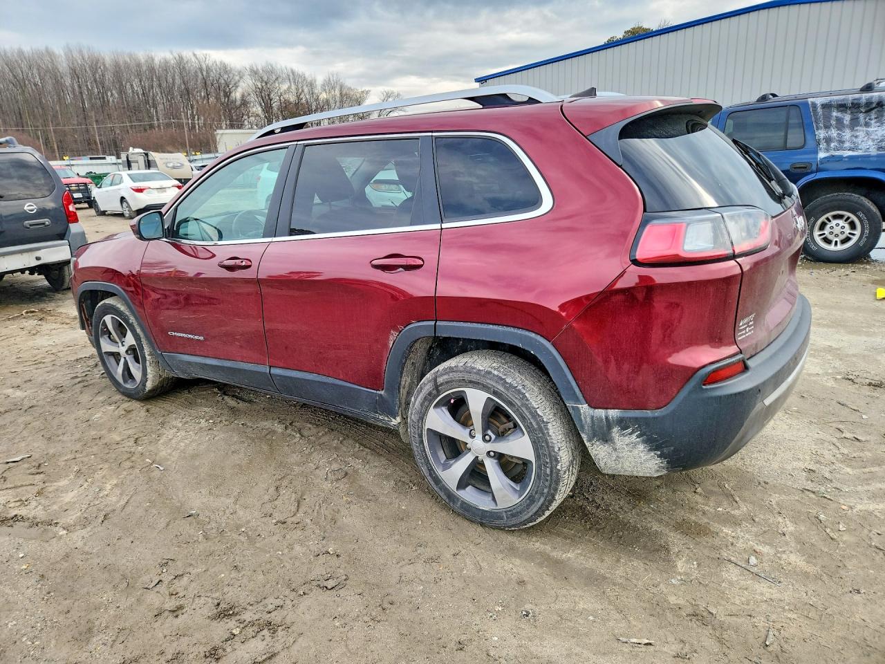 2019 JEEP CHEROKEE LIMITED photo 4