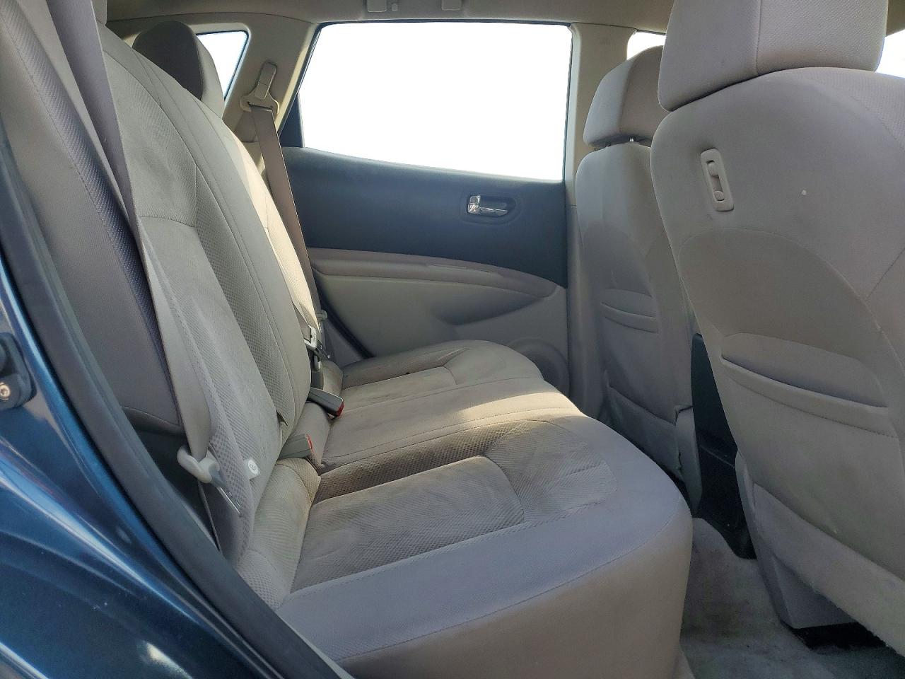 2013 NISSAN ROGUE S photo 31