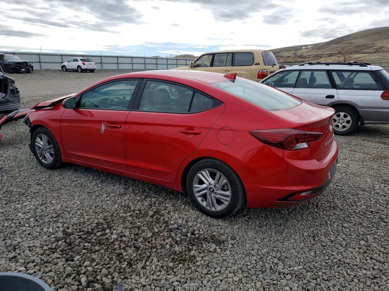 2020 HYUNDAI ELANTRA VALUE EDITION photo 2