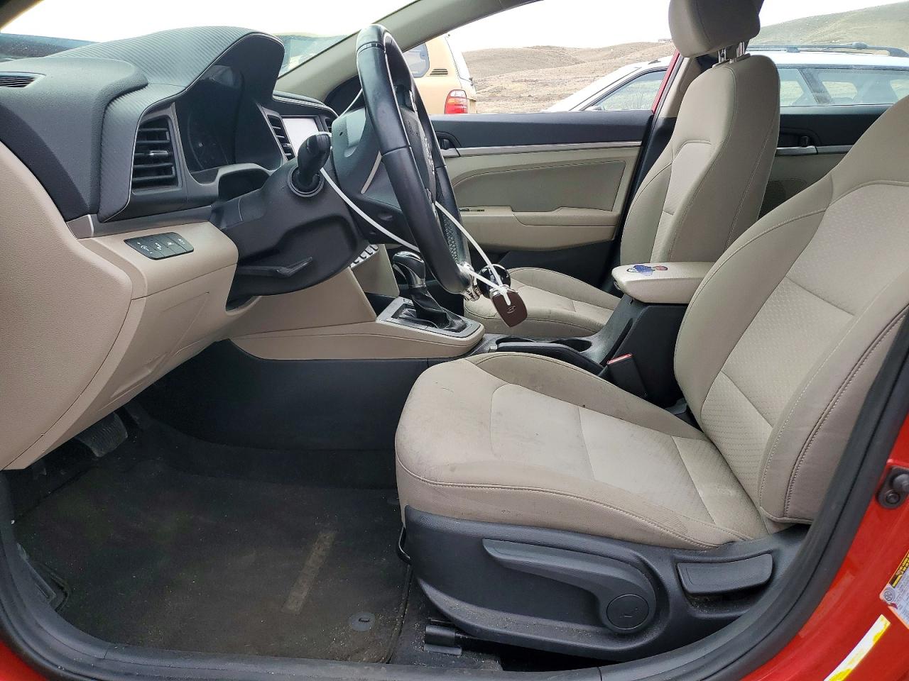 2020 HYUNDAI ELANTRA VALUE EDITION photo 7