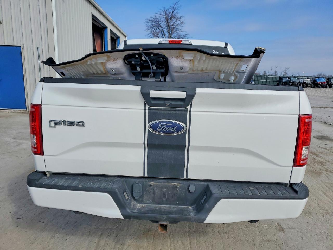 2015 FORD F 150 photo 16