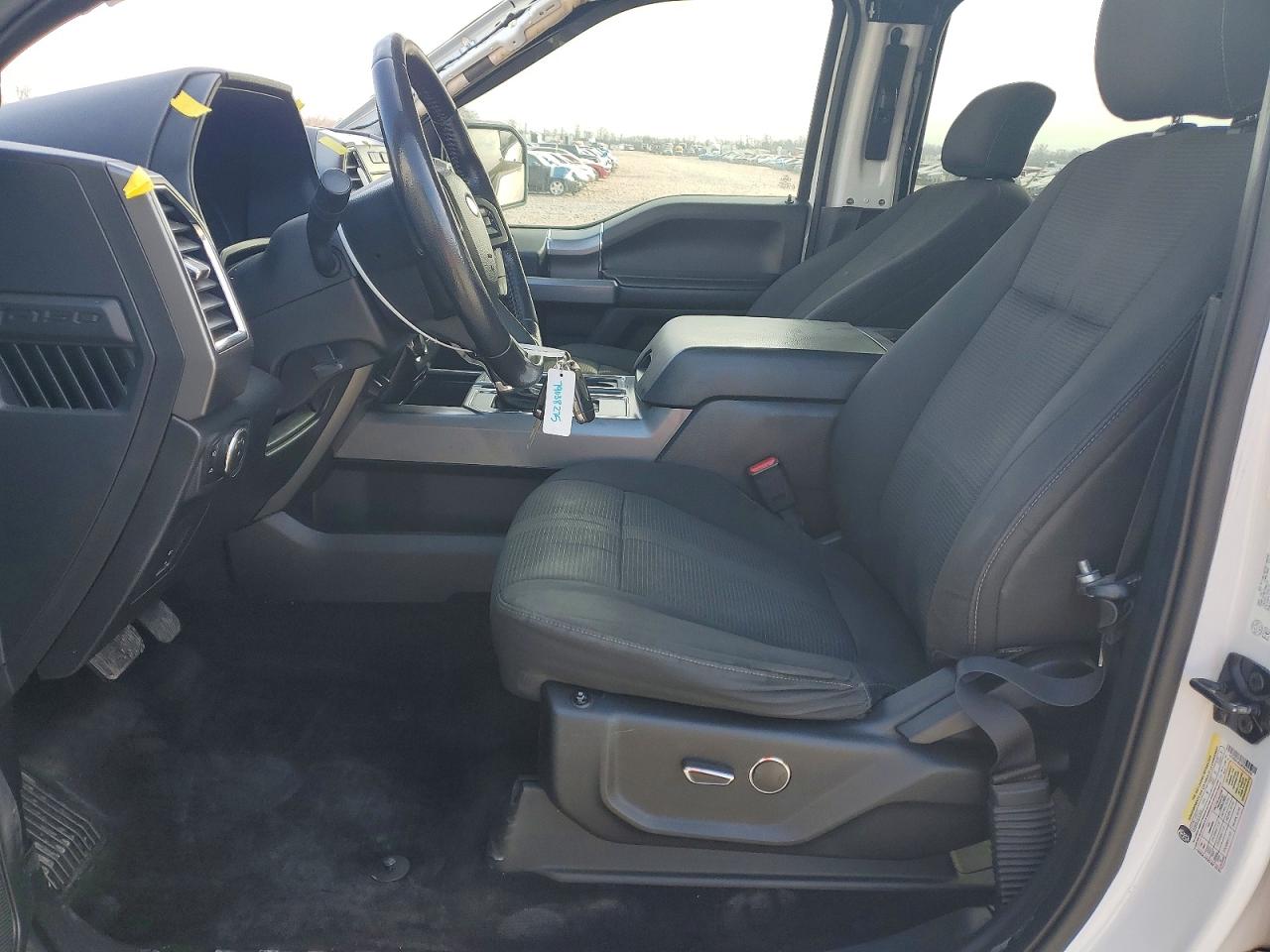 2015 FORD F 150 photo 19