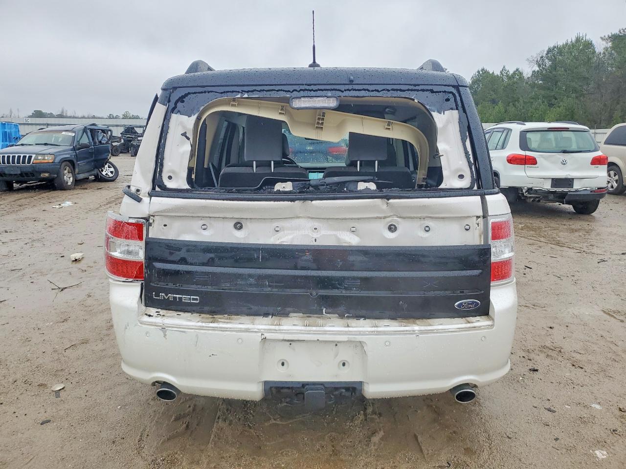 2016 FORD FLEX LIMITED photo 11