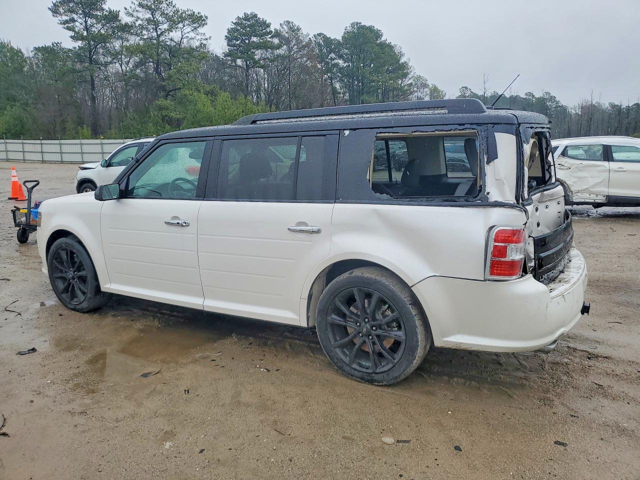 2016 FORD FLEX LIMITED photo 3